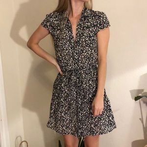 Urban Outfitters Floral Dress. Size Xs
